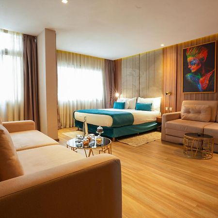 First Suites Hotel Rabat Esterno foto