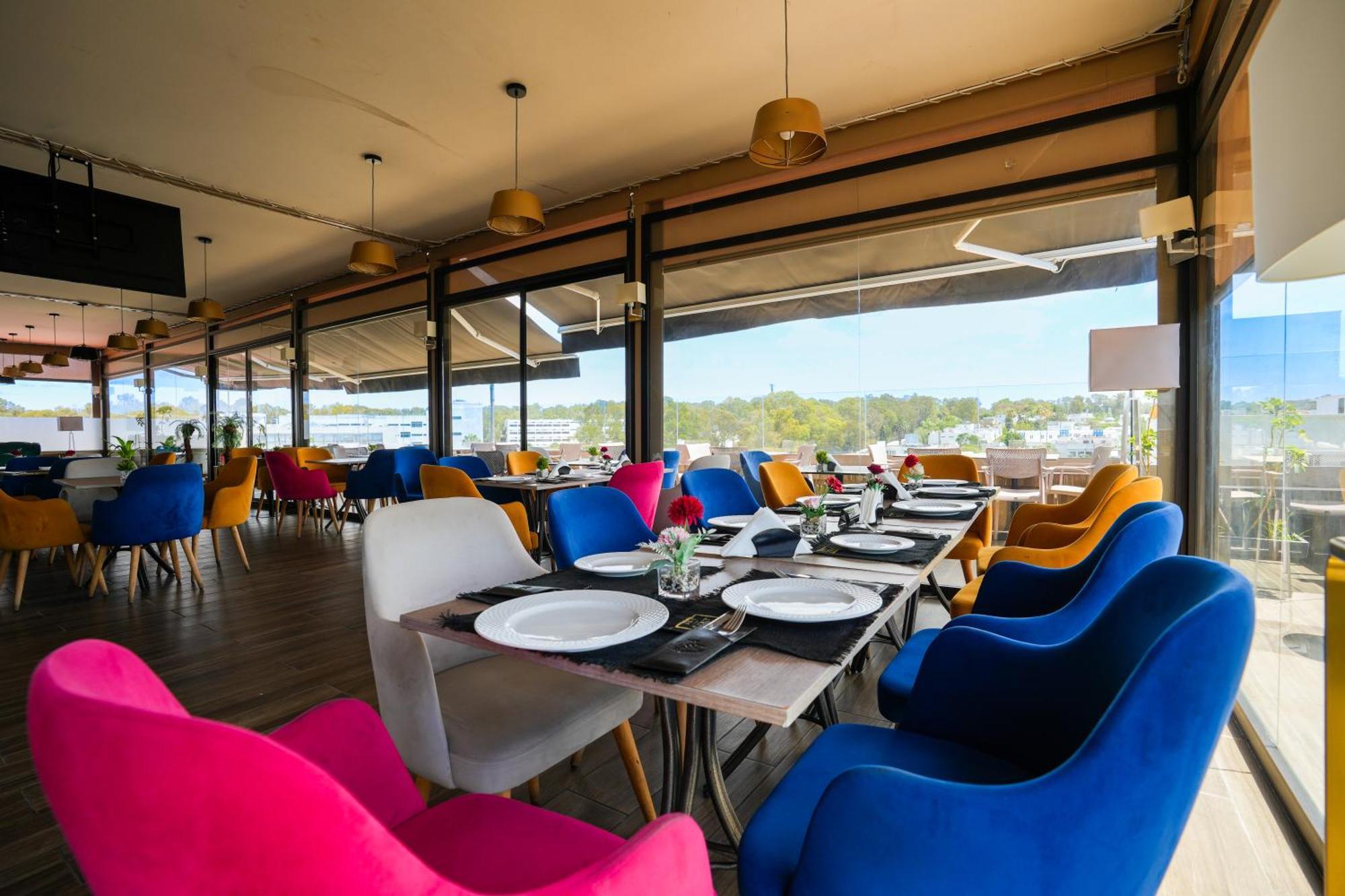 First Suites Hotel Rabat Esterno foto