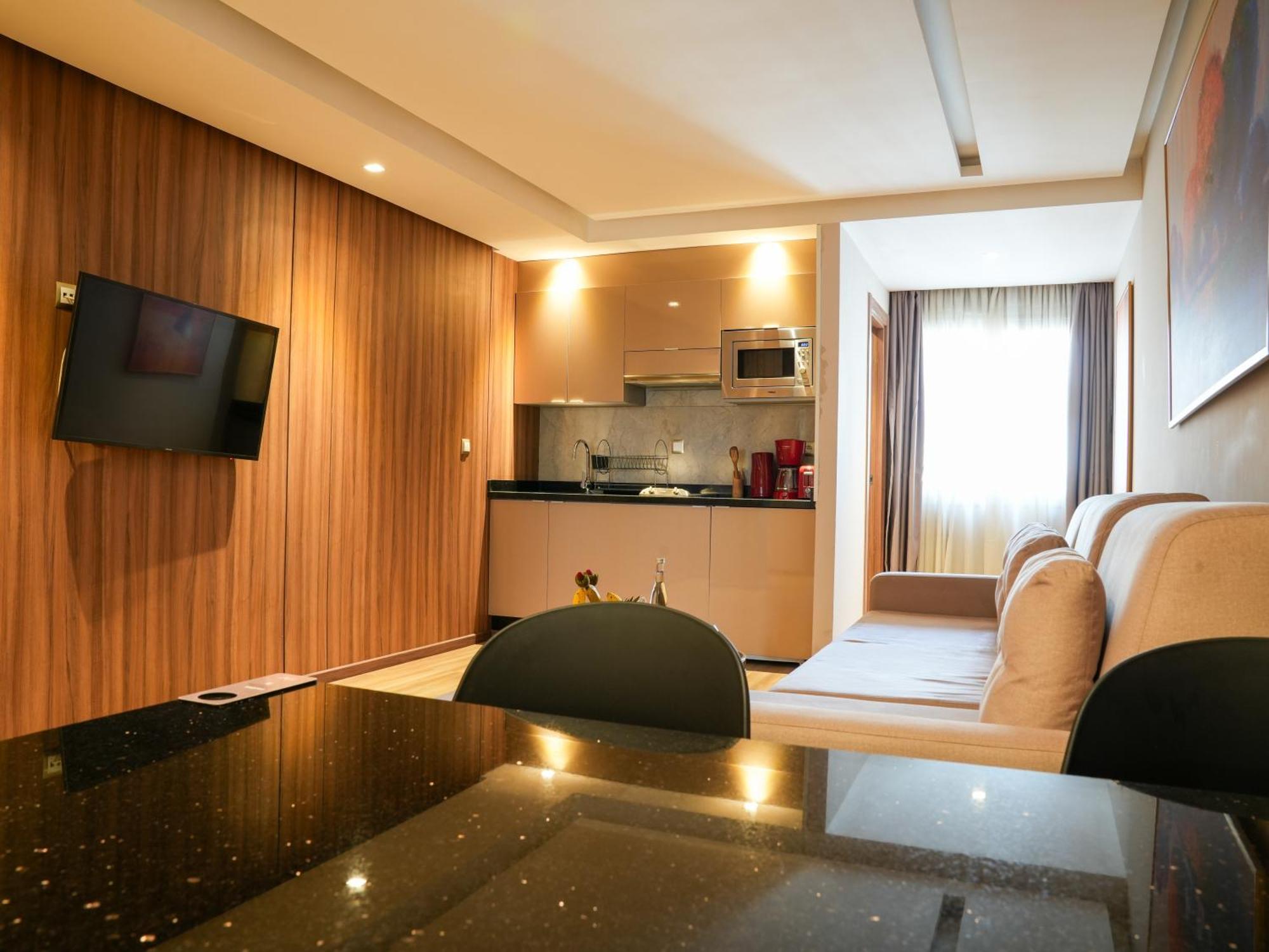 First Suites Hotel Rabat Esterno foto