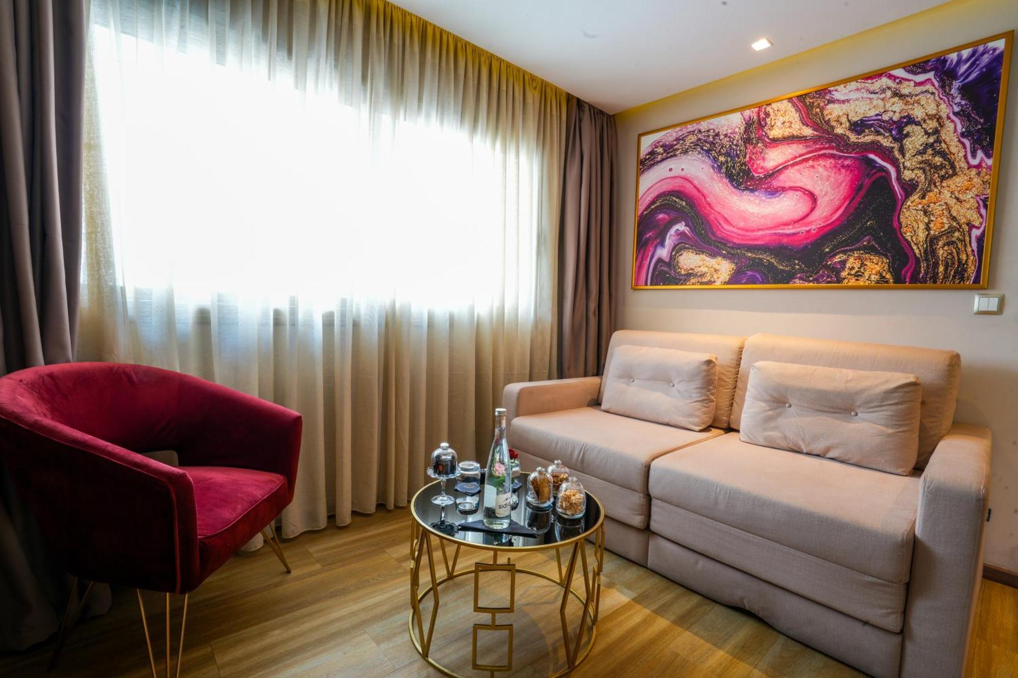 First Suites Hotel Rabat Esterno foto