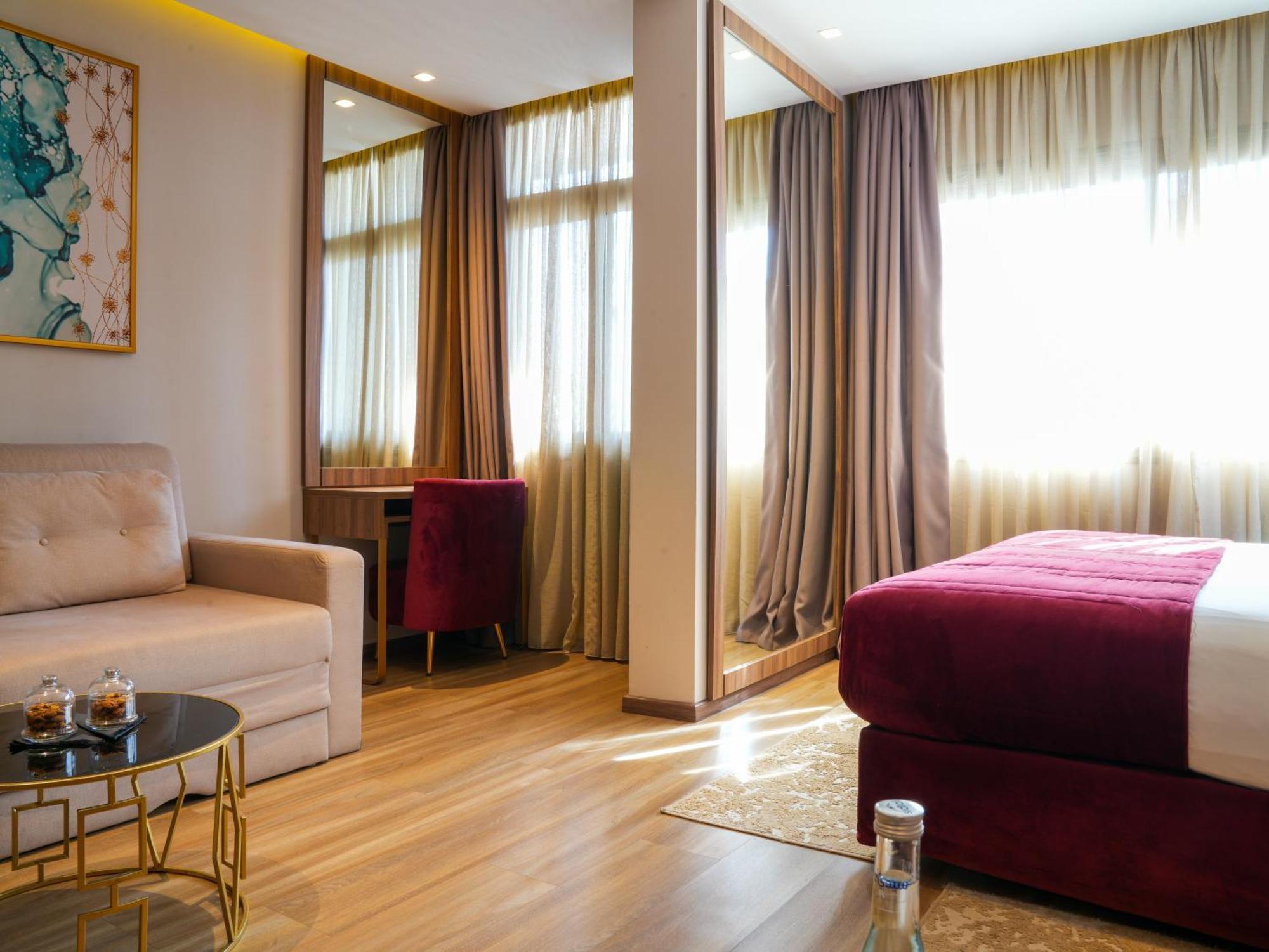 First Suites Hotel Rabat Esterno foto
